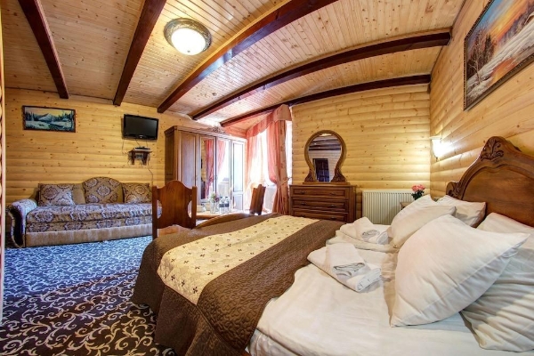 Hotel Villa Elena (Bukovel)